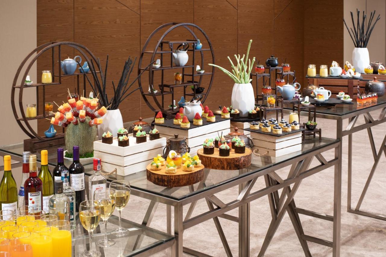 Holiday Inn & Suites Lanzhou Center, An Ihg Hotel Bagian luar foto