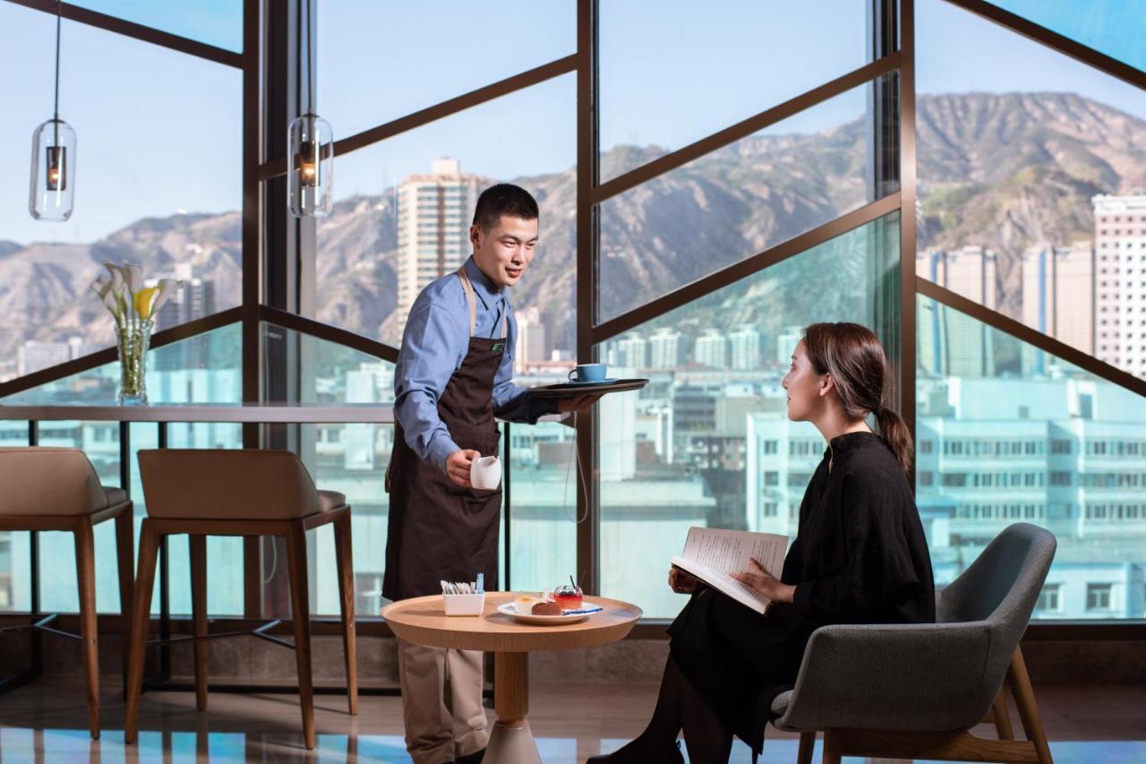 Holiday Inn & Suites Lanzhou Center, An Ihg Hotel Bagian luar foto